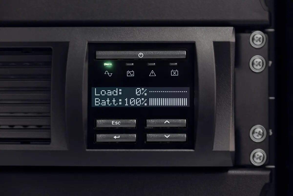 UPS APC Smart UPS 1500VA SMT1500RMI2UC - Afbeelding 6