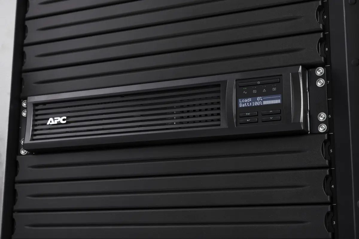 UPS APC Smart UPS 1500VA SMT1500RMI2UC - Afbeelding 8