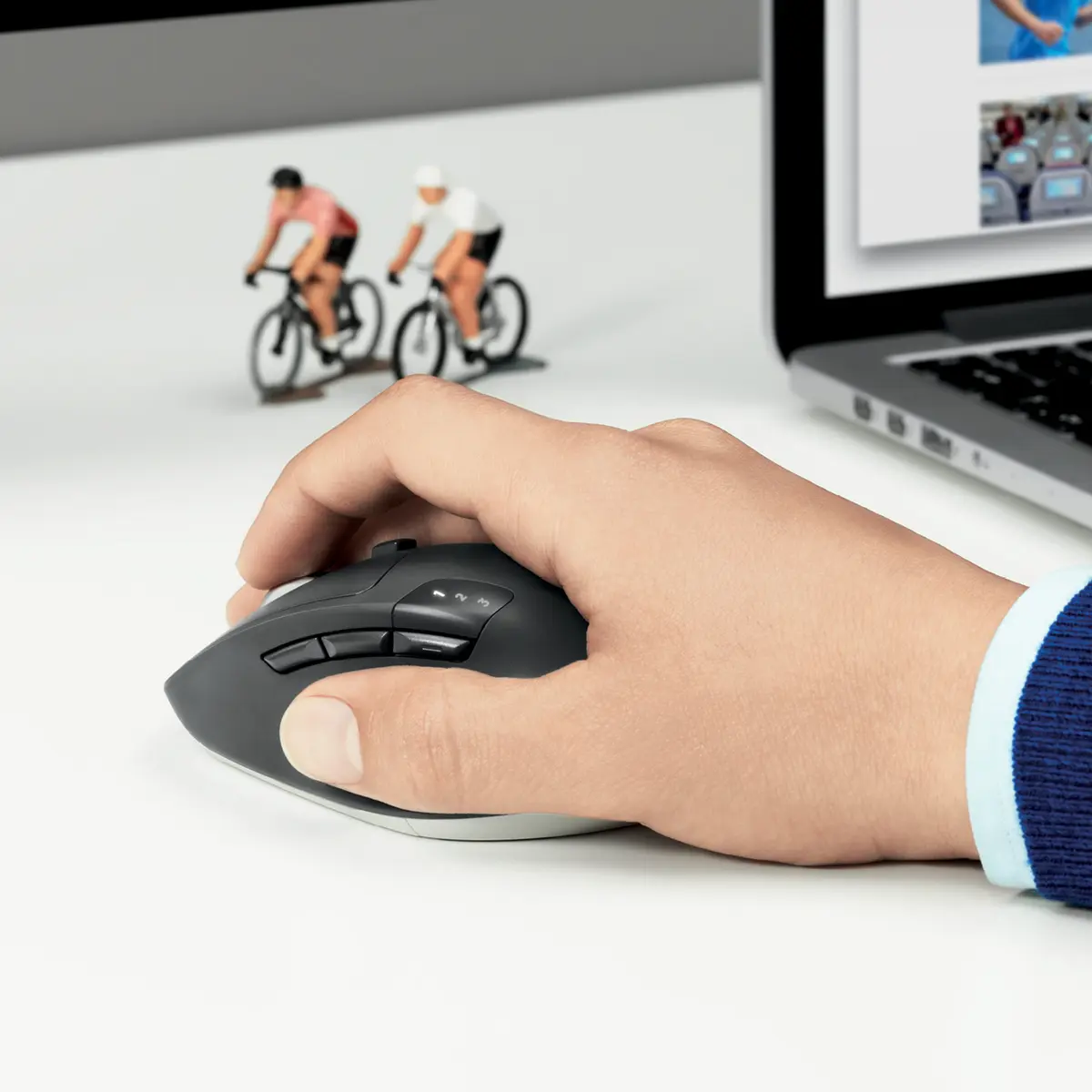 Logitech M720 Triathlon Optical USB-A Zwart Ret. Wirel. - Afbeelding 8
