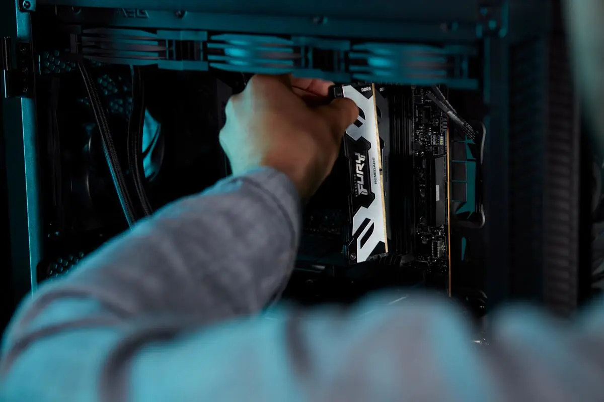 16GB DDR5/6400 CL32 Kingston FURY Renegade Silver XMP - Afbeelding 16